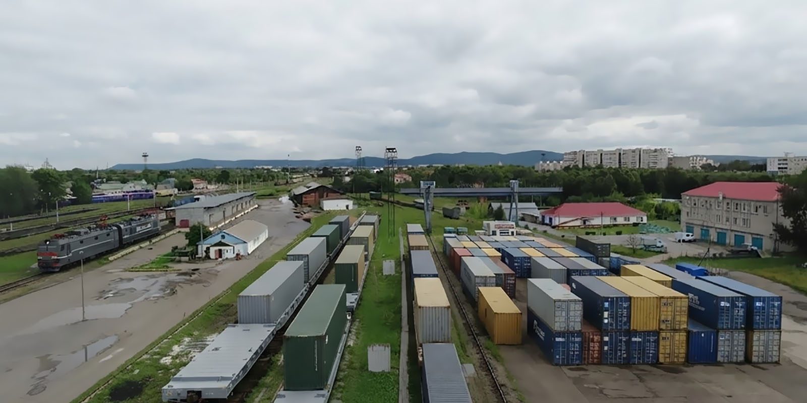 Контейнерный поезд Москва – Комсомольск-на-Амуре Контейнерный поезд Москва – Комсомольск-на-Амуре